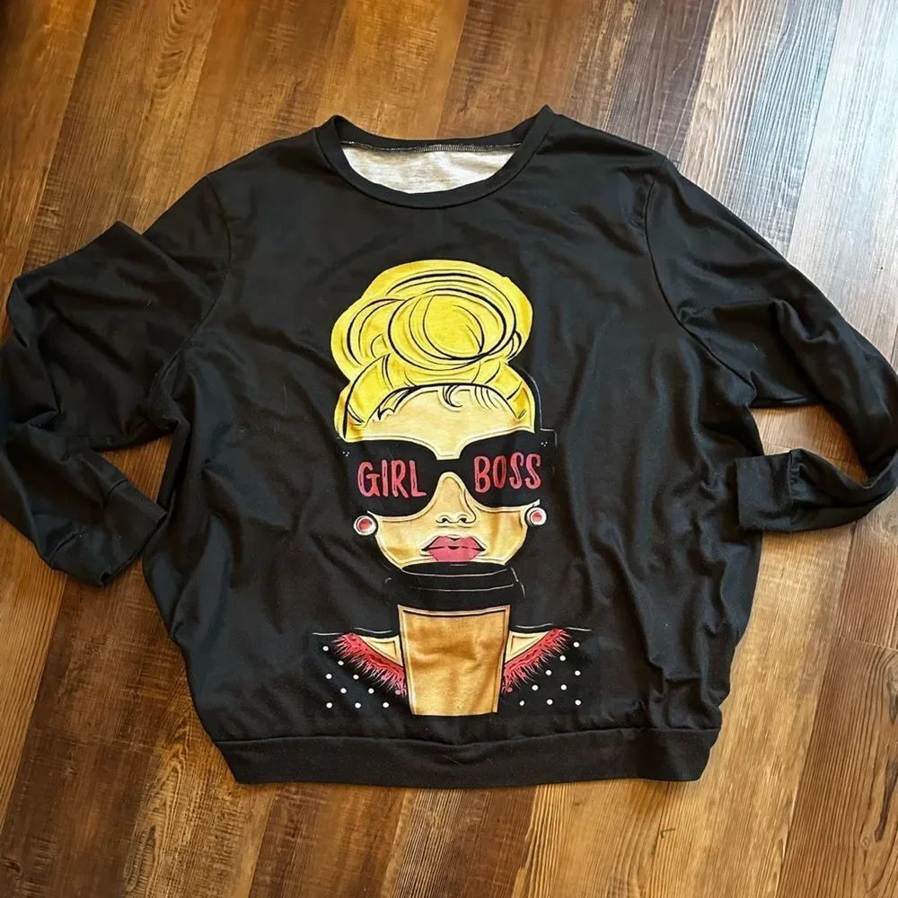 Girl Boss  Black Crewneck Pullover